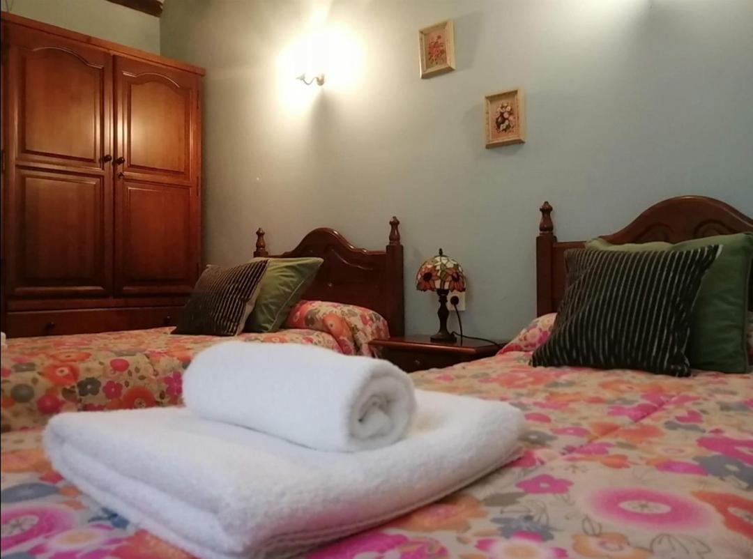 Cal Pons Bed & Breakfast Prades Ngoại thất bức ảnh